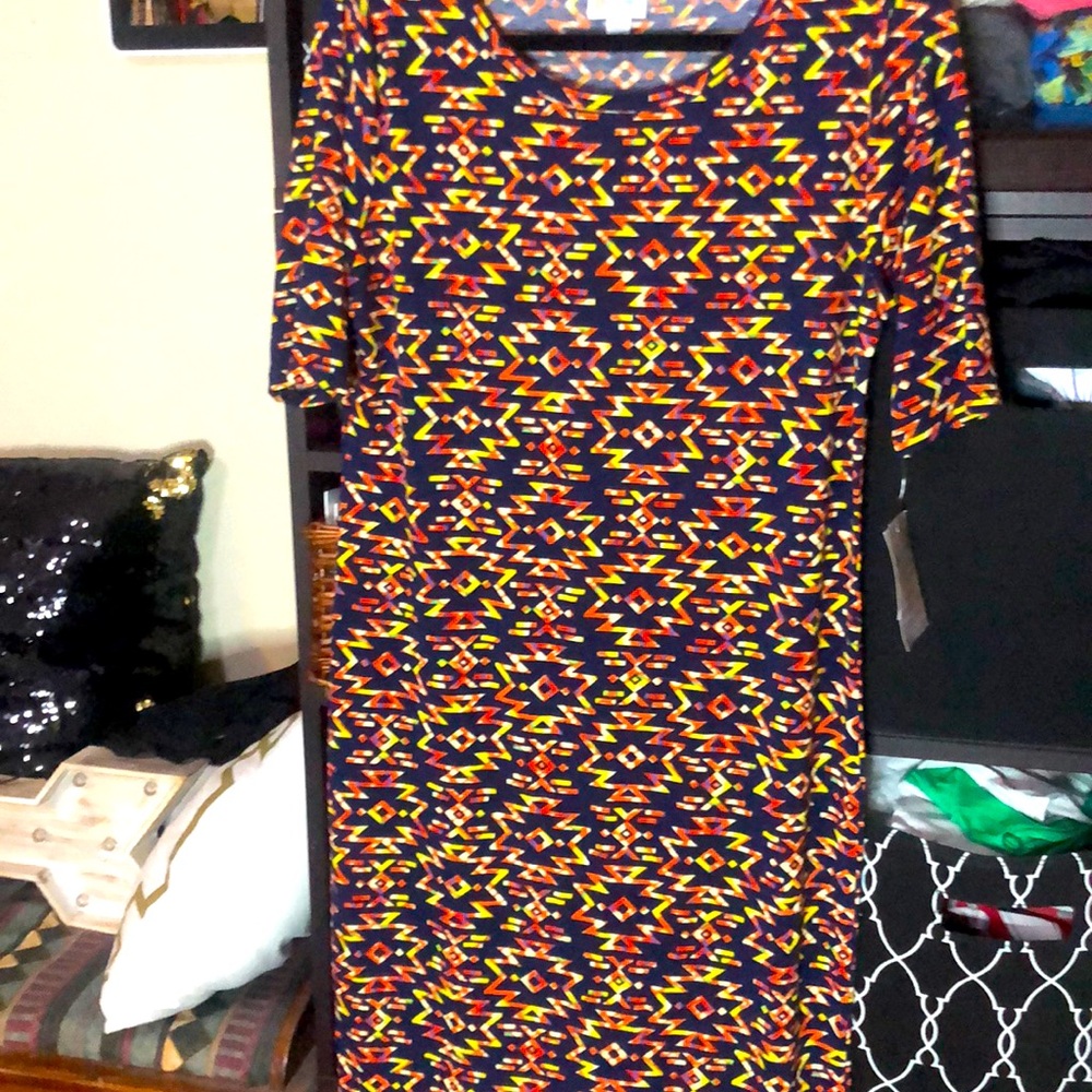 Lularoe Julia size extra large. NWT